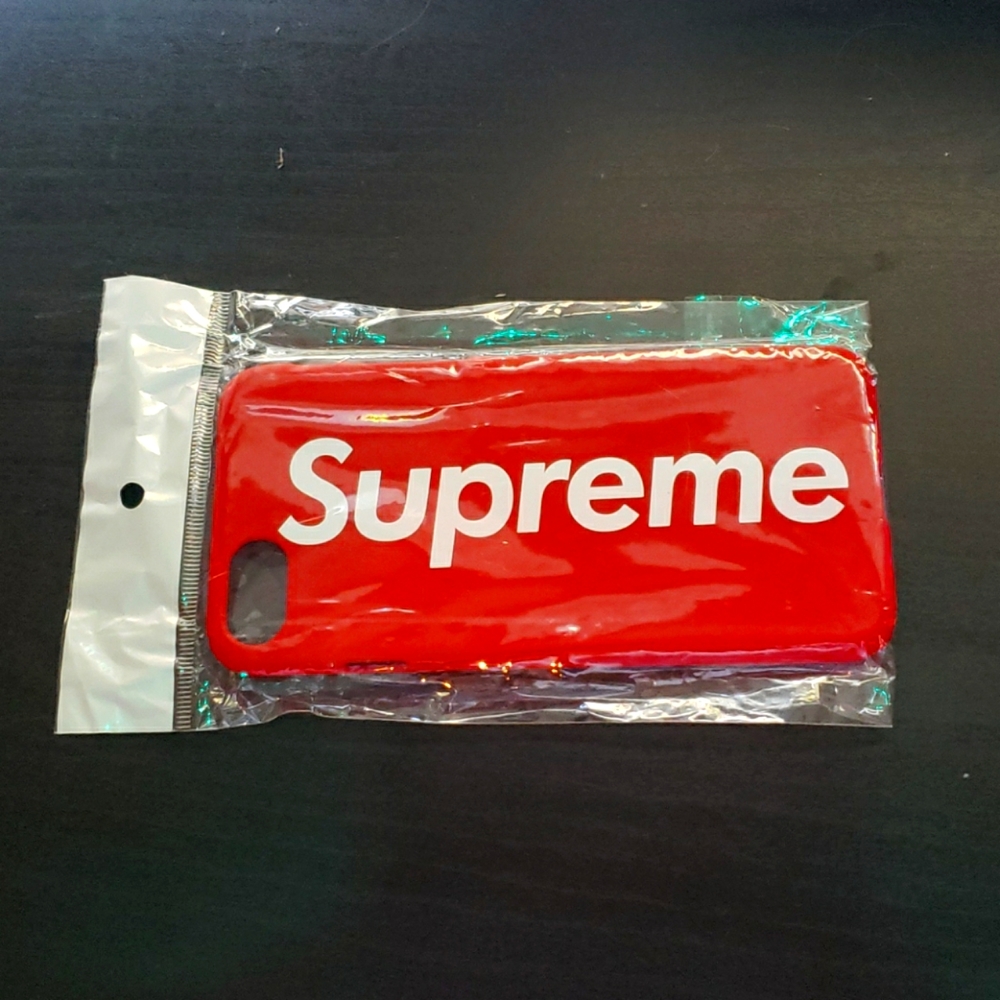 Supreme Iphone 6/6s case